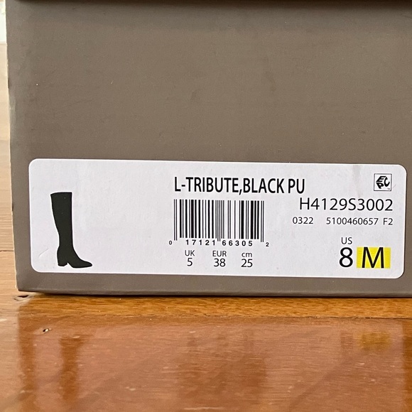 Franco Sarto Black Faux Leather Knee-high Boots; Size 8 M - Picture 13 of 14